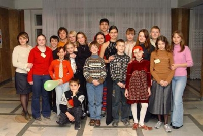 Участники детской программы «Святок «2004»
